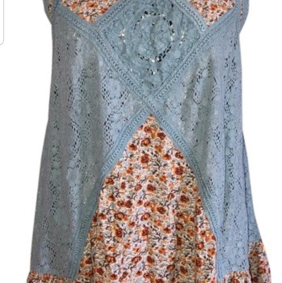 Umgee floral tank - Picture 4 of 4